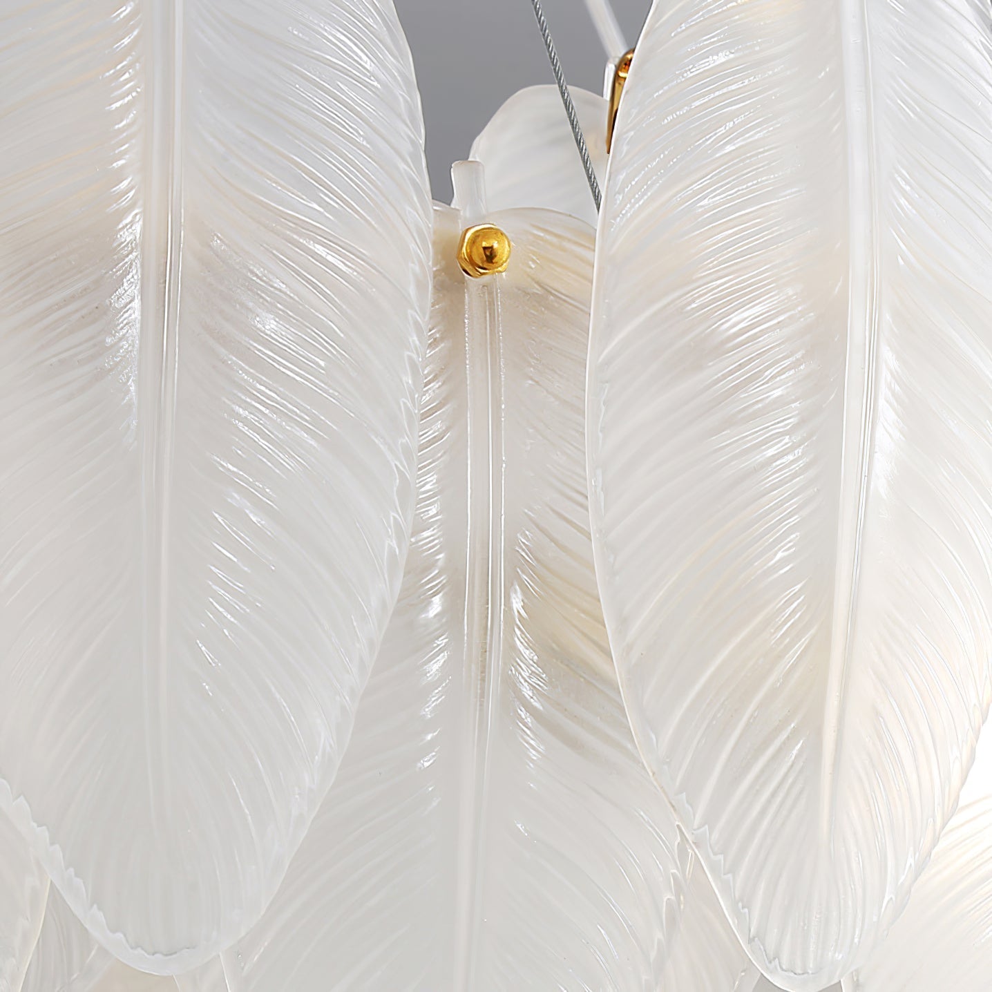 Celuissa Chandelier Feather Glass Frosted Layered