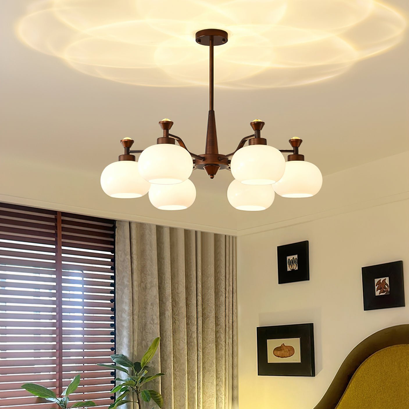 Rivaliel Chandelier Globe Spotlight