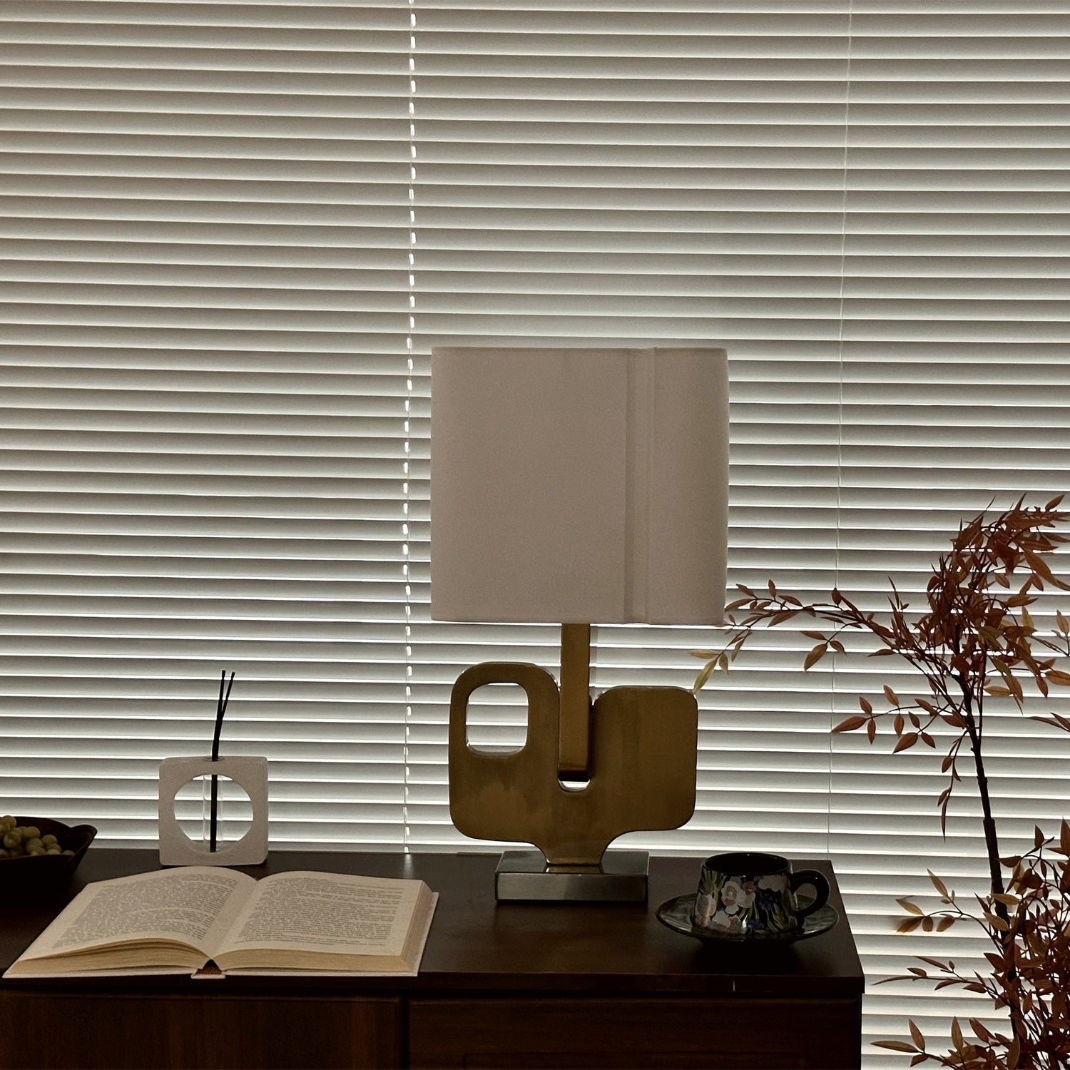 Glyph Table Lamp