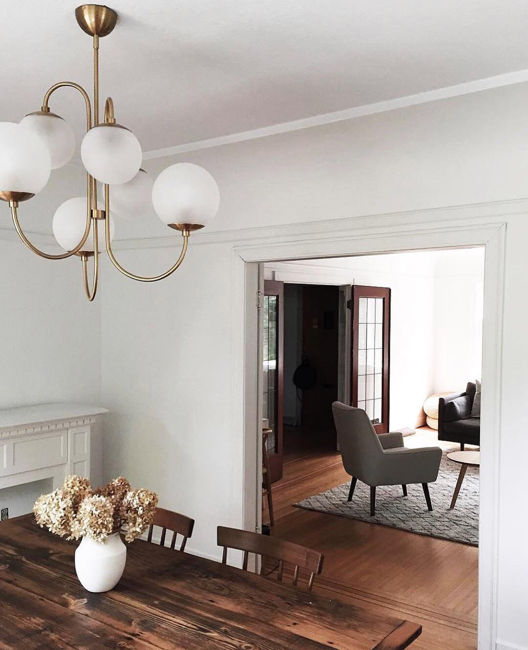 Auruaria Chandelier Brass Globe Cluster Curved Arm