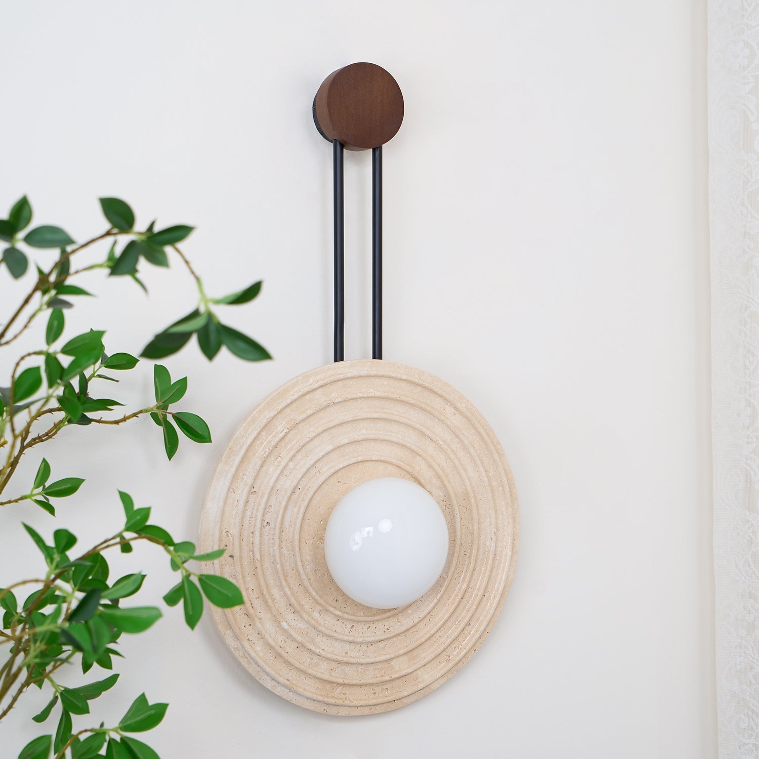 Isoror Spiral-Ring Travertine Wall Light