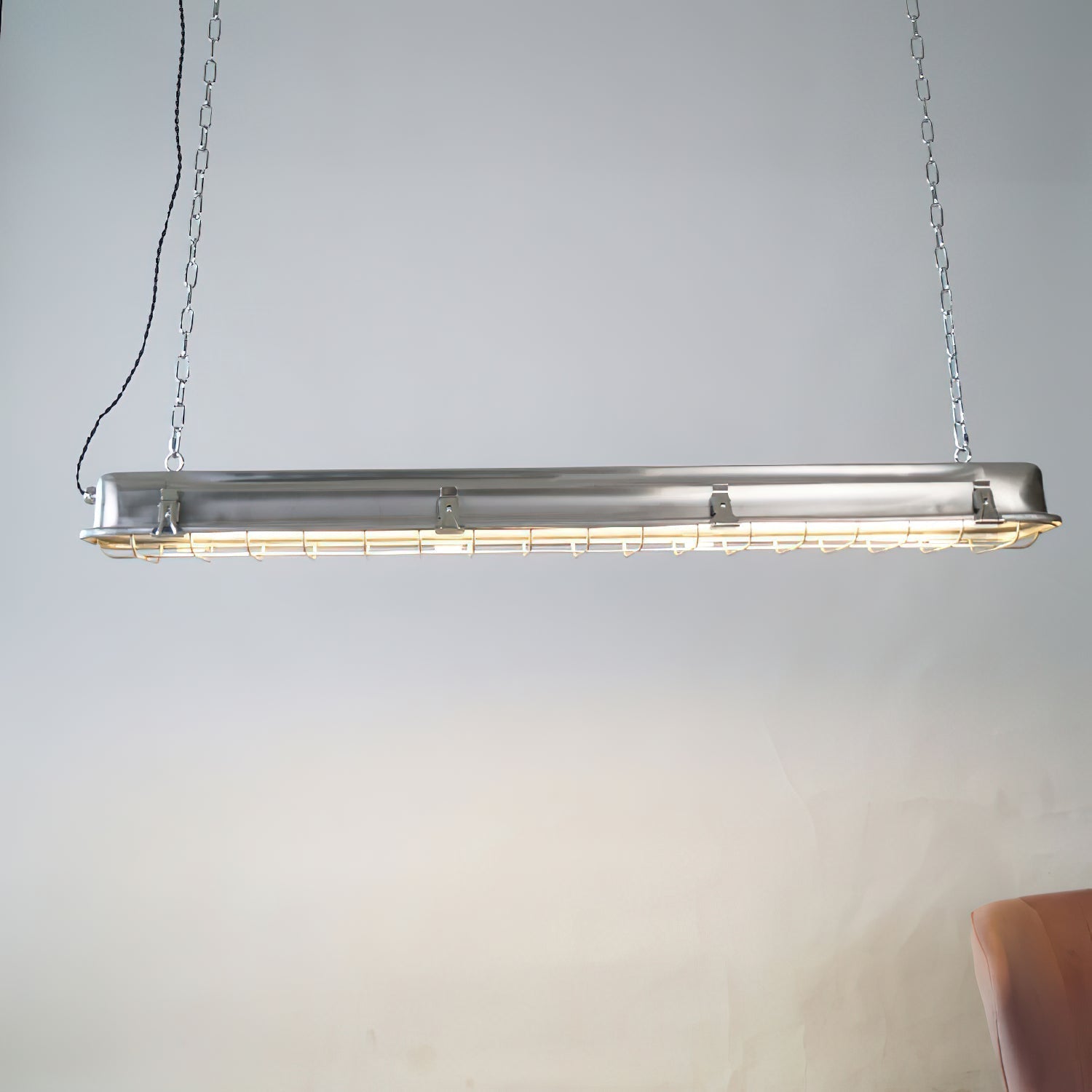 Rowand Pendant Light