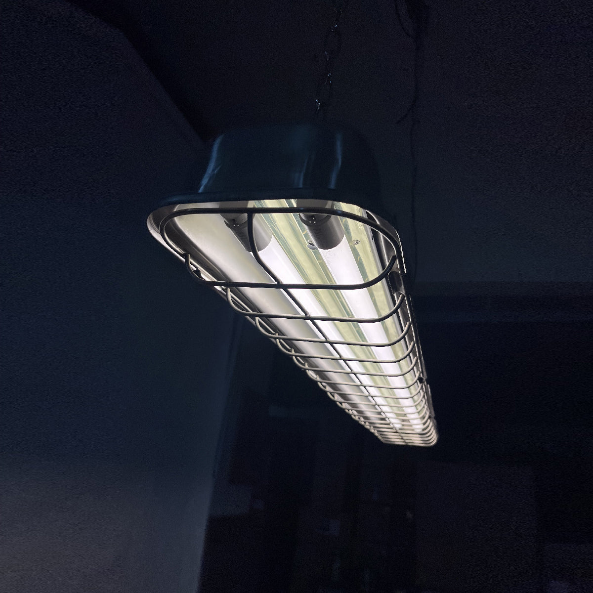 Rowand Pendant Light