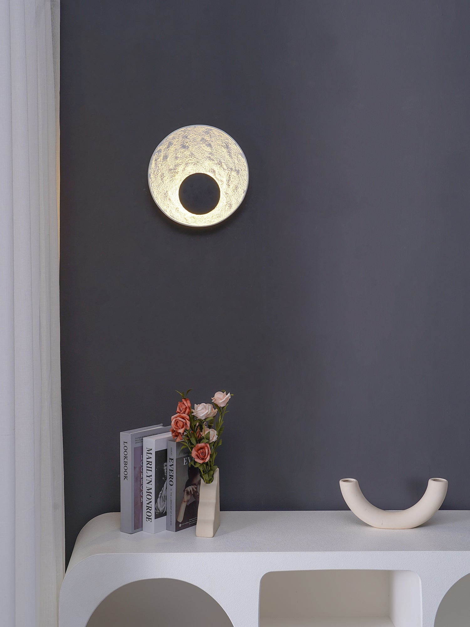 Crater Wall Lamp