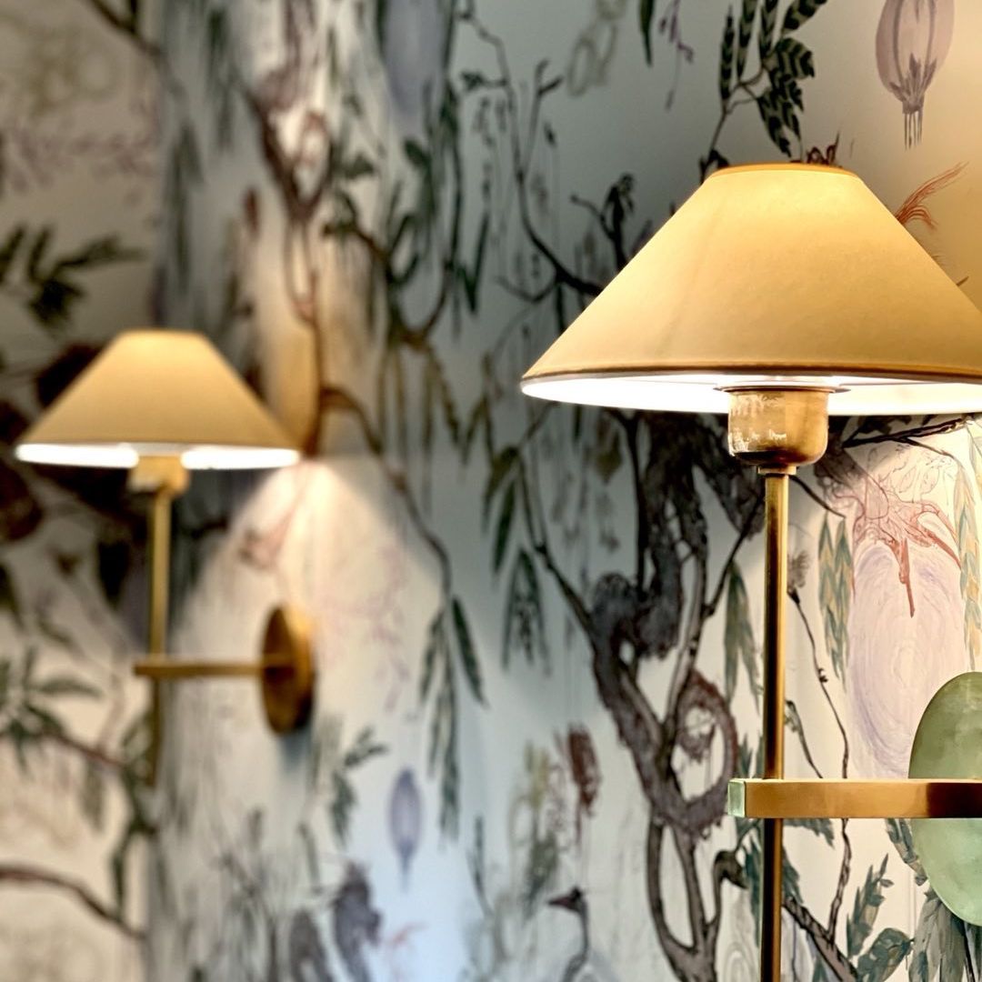 Orelisira Wall Lamp