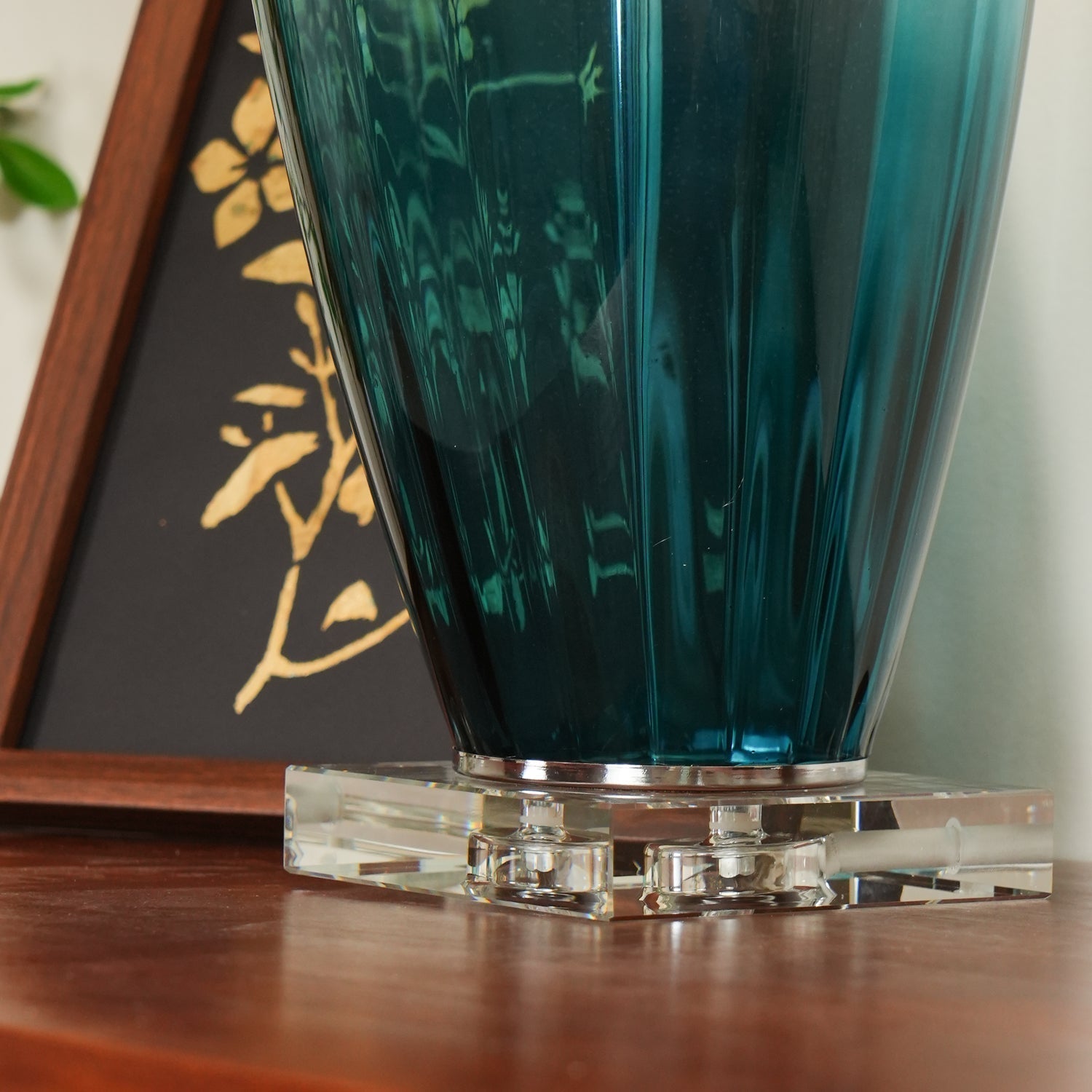 Syphae Glass Table Lamp
