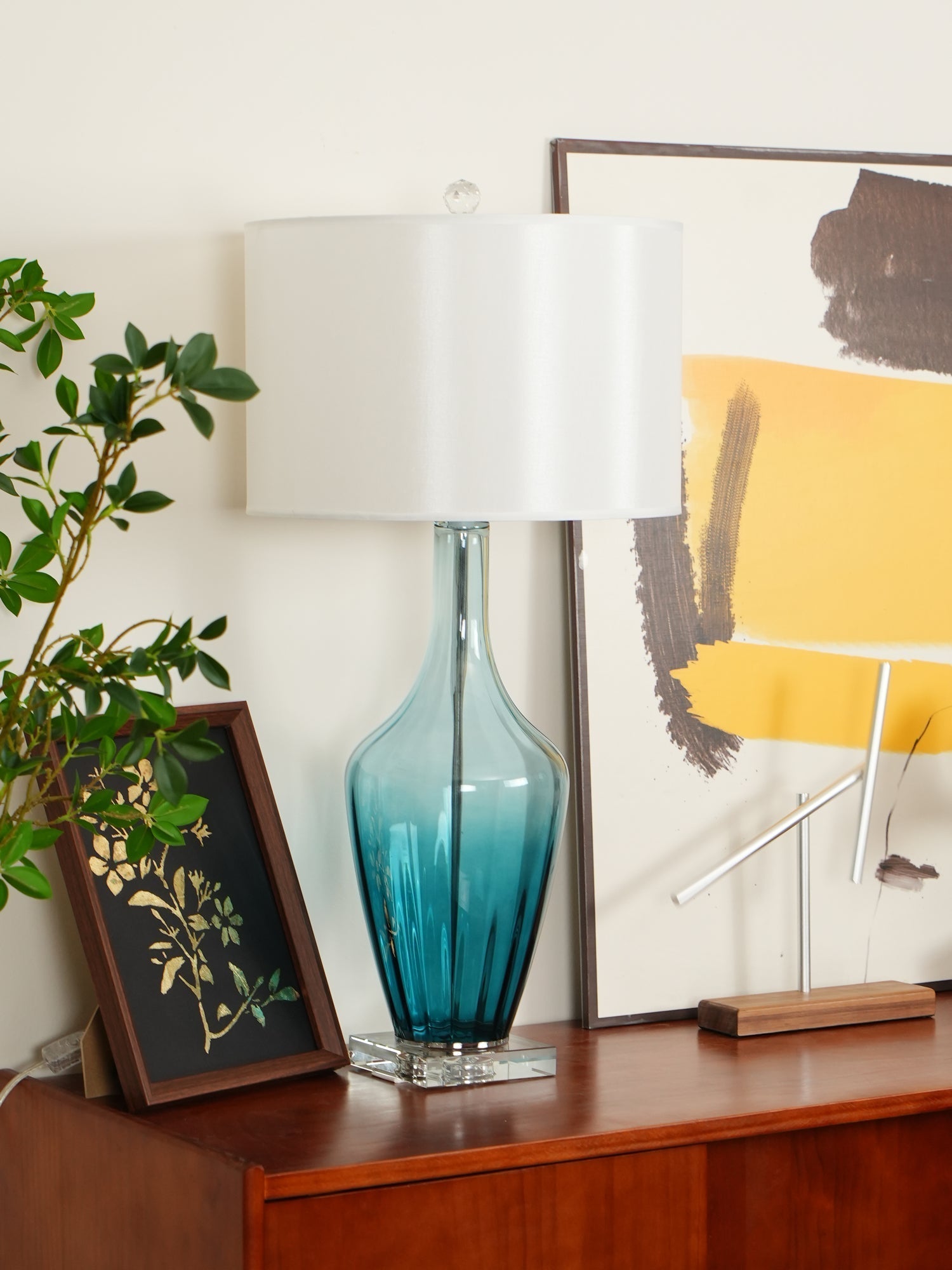 Syphae Glass Table Lamp