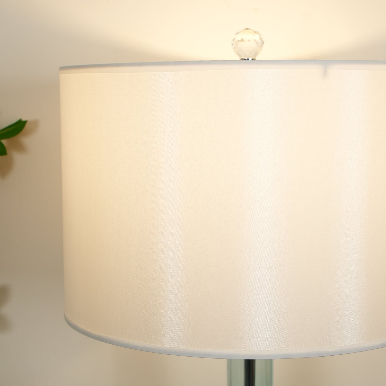 Syphae Glass Table Lamp