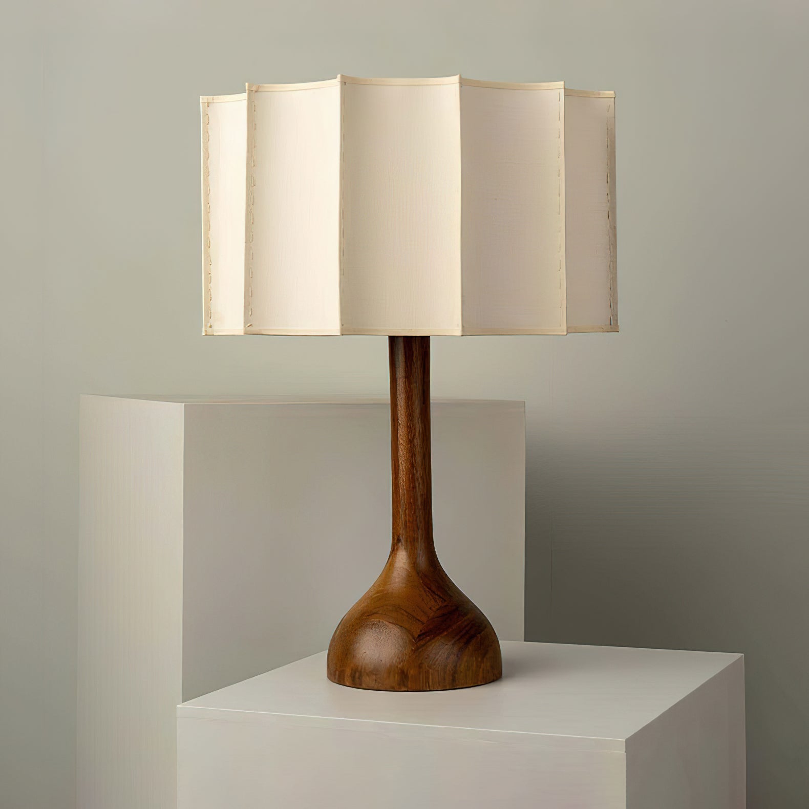 Livenq Wood Fabric Retro Table Lamp