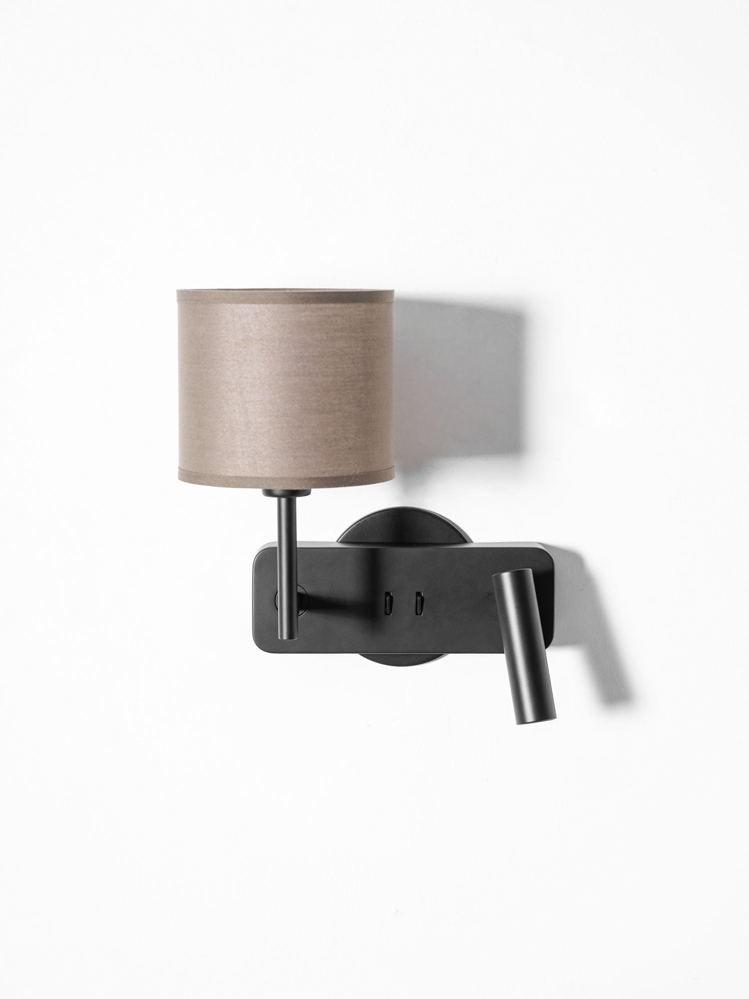 Rivoeria Wall Sconce
