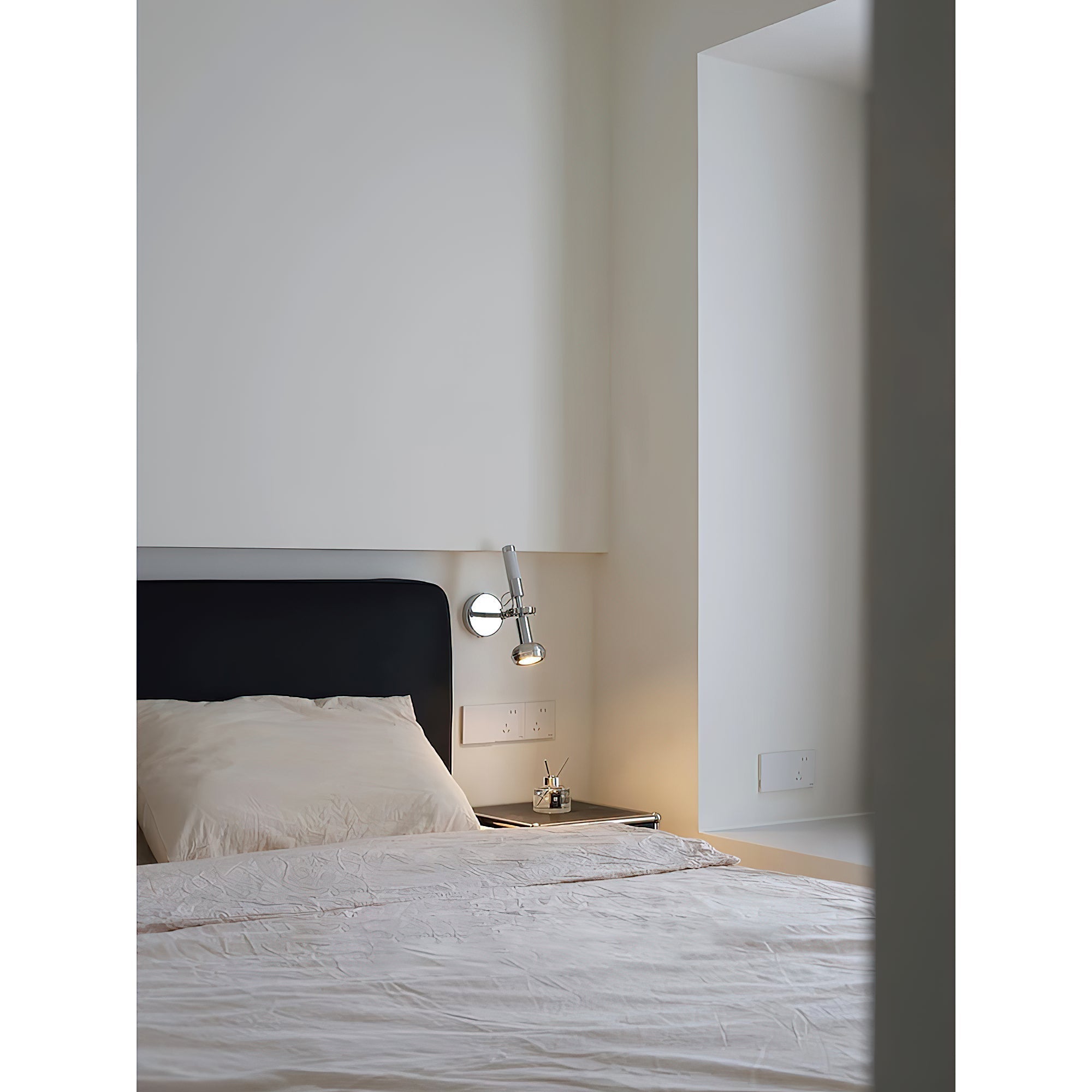 Halva Wall Lamp