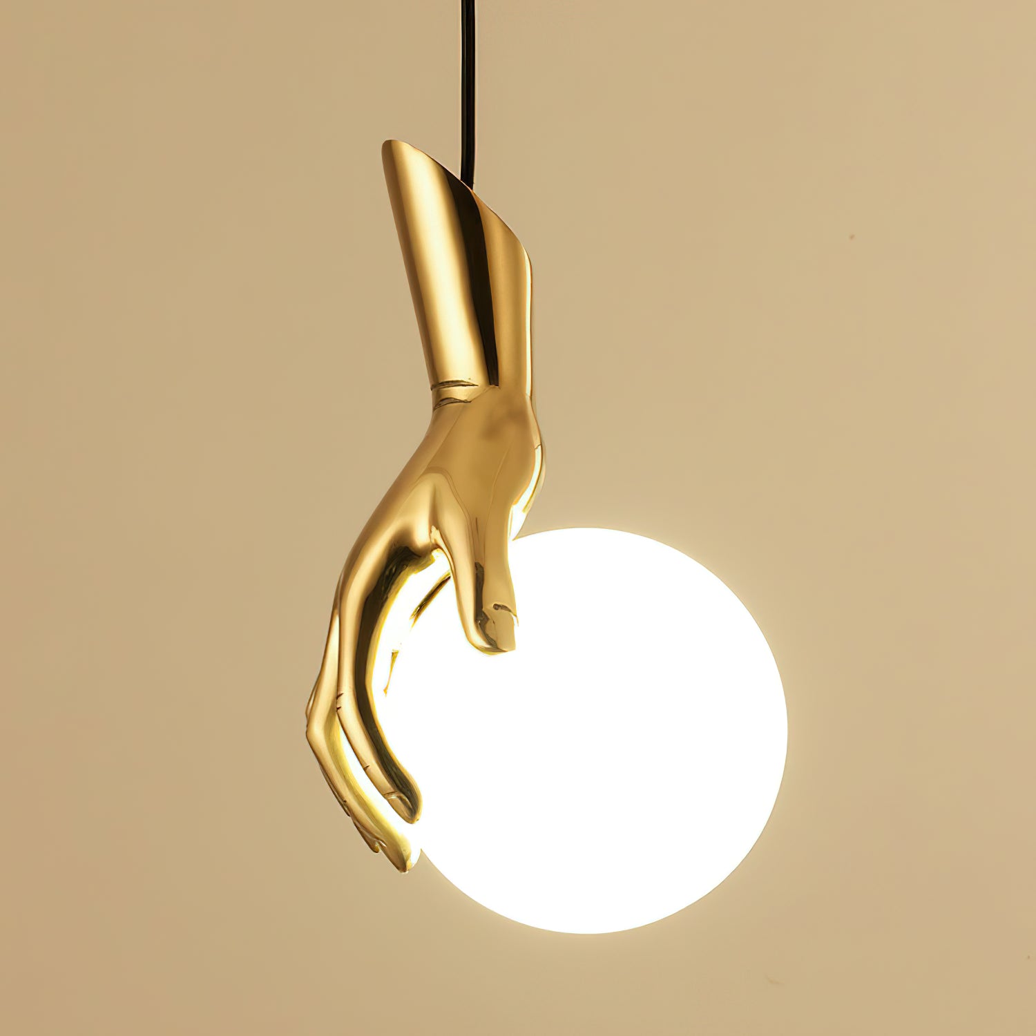 Palmay Pendant Light