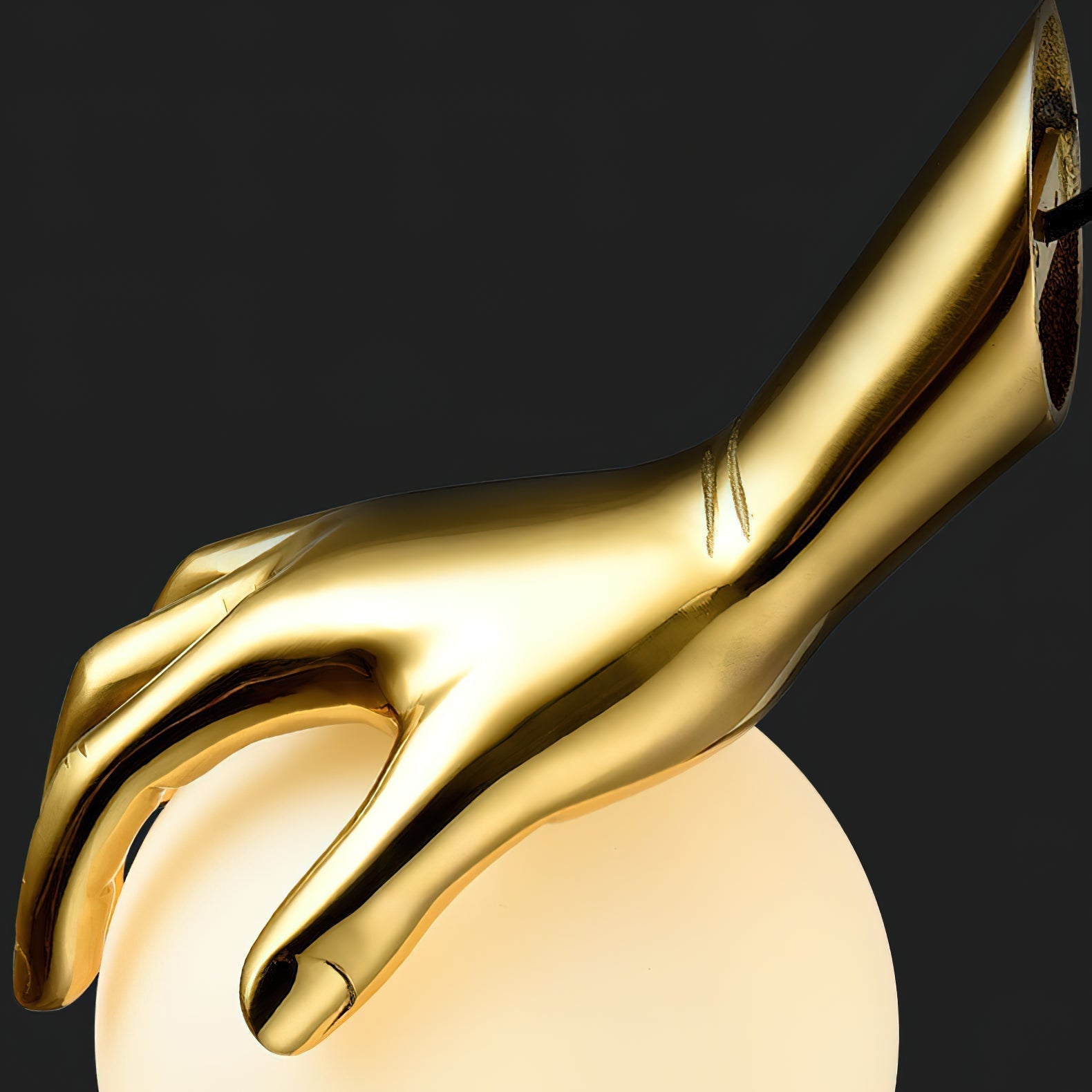 Palmay Pendant Light
