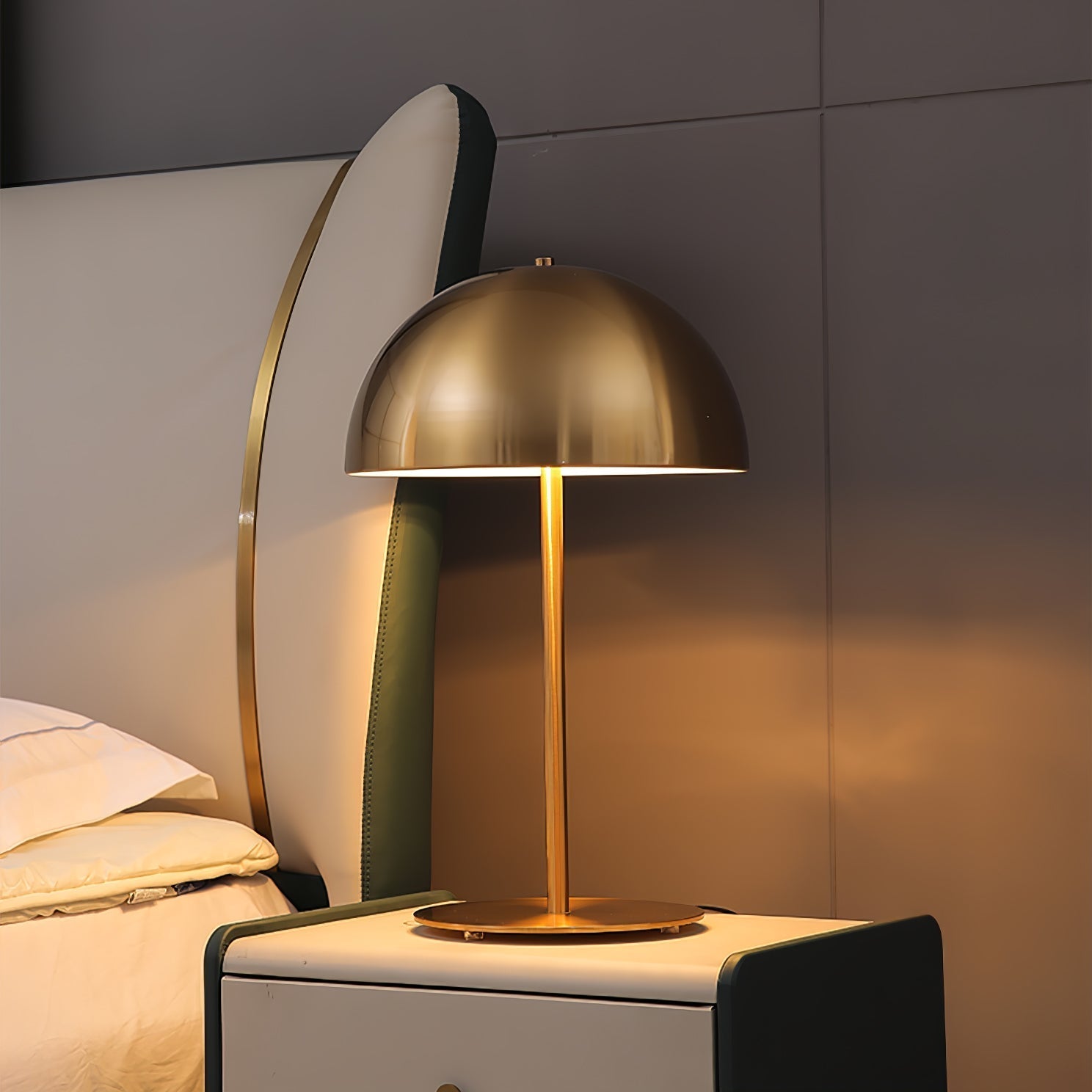 Brioth Acrylic Scandinavian Table Lamp