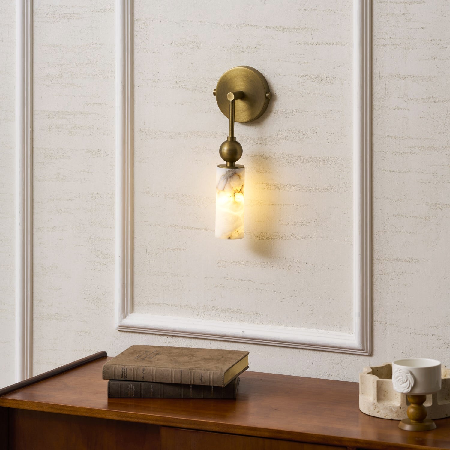 Glenwick Alabaster Indoor Wall Light