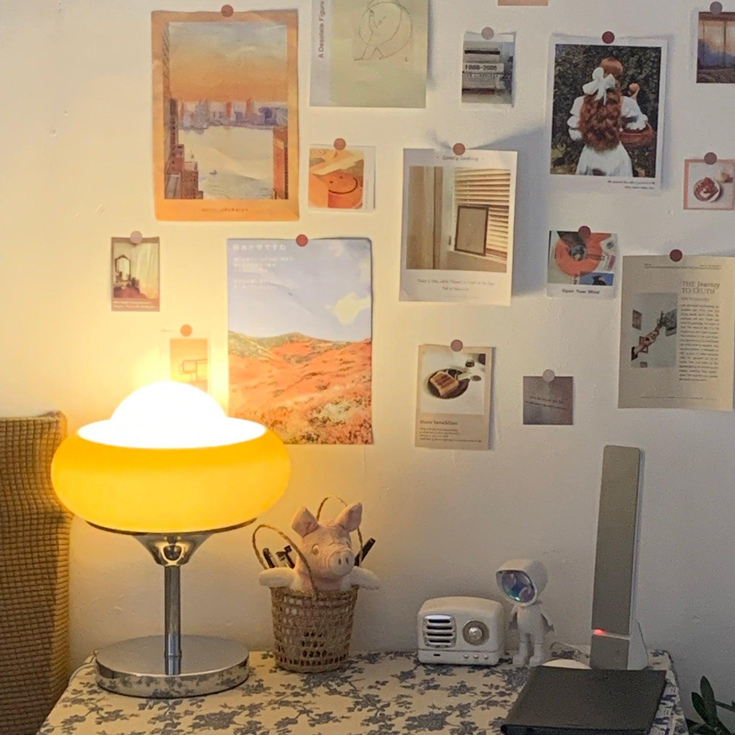 Solise Glass Retro Table Lamp