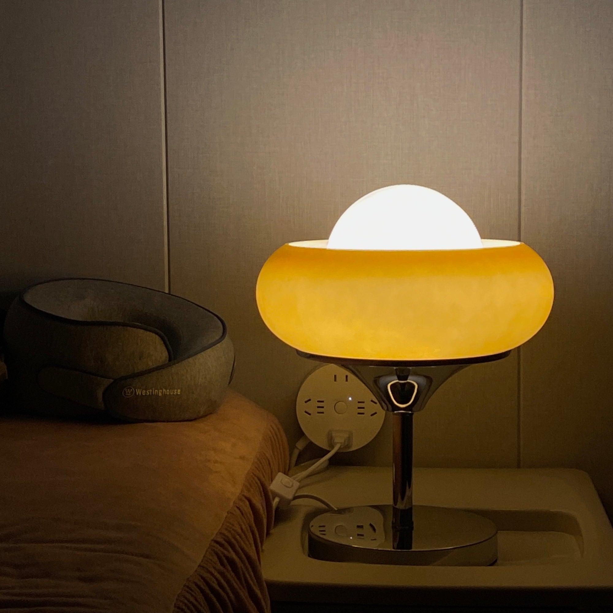 Solise Glass Retro Table Lamp