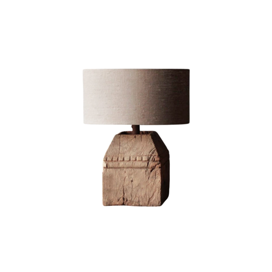 Velelelle Table Lamp