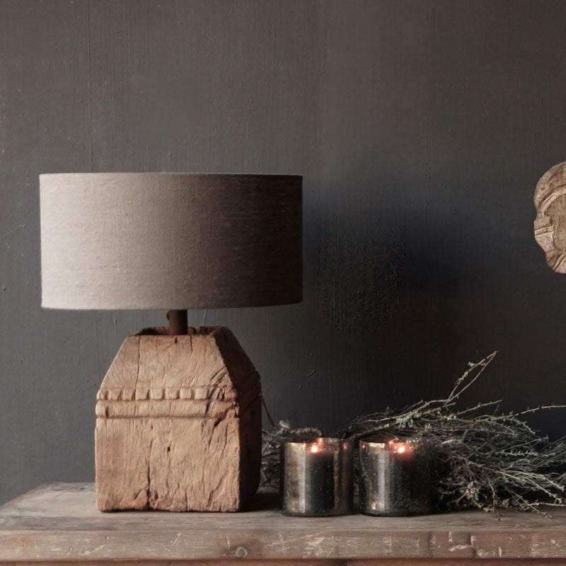 Velelelle Table Lamp