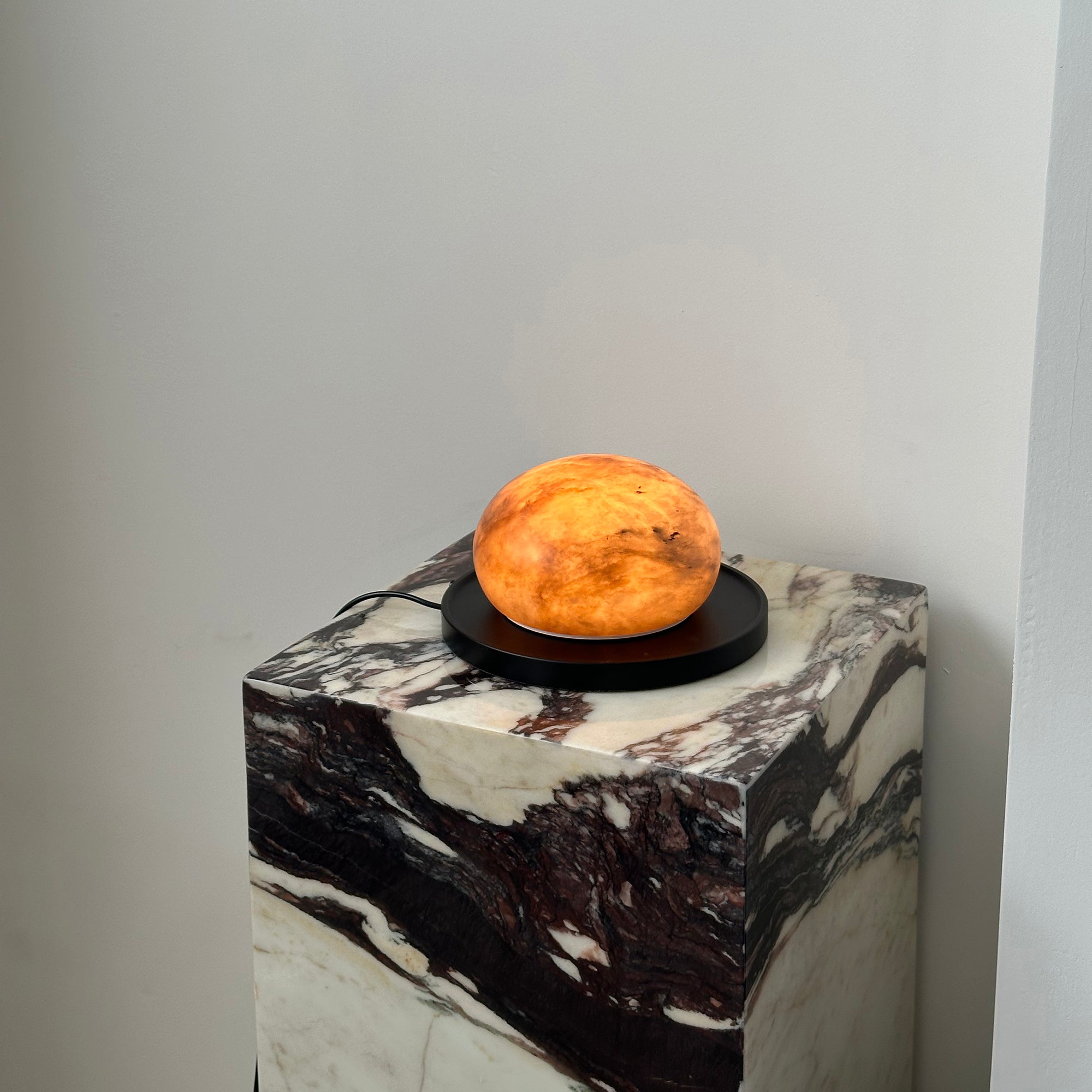 Seliaine Table Lamp