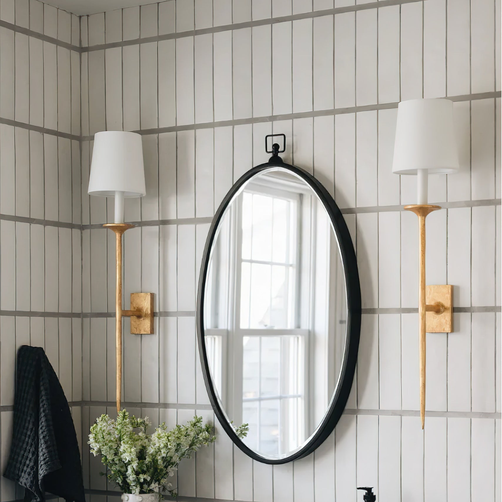 Zoraid Wall Lamp
