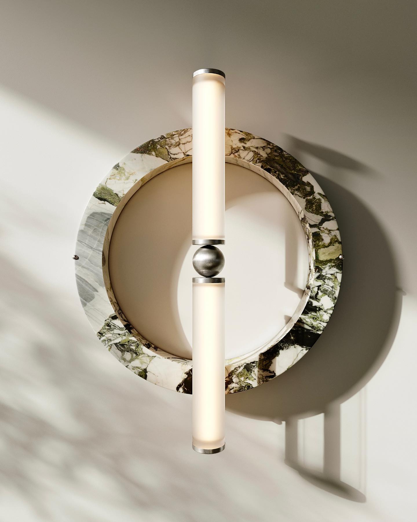 Miyal Wall Lamp