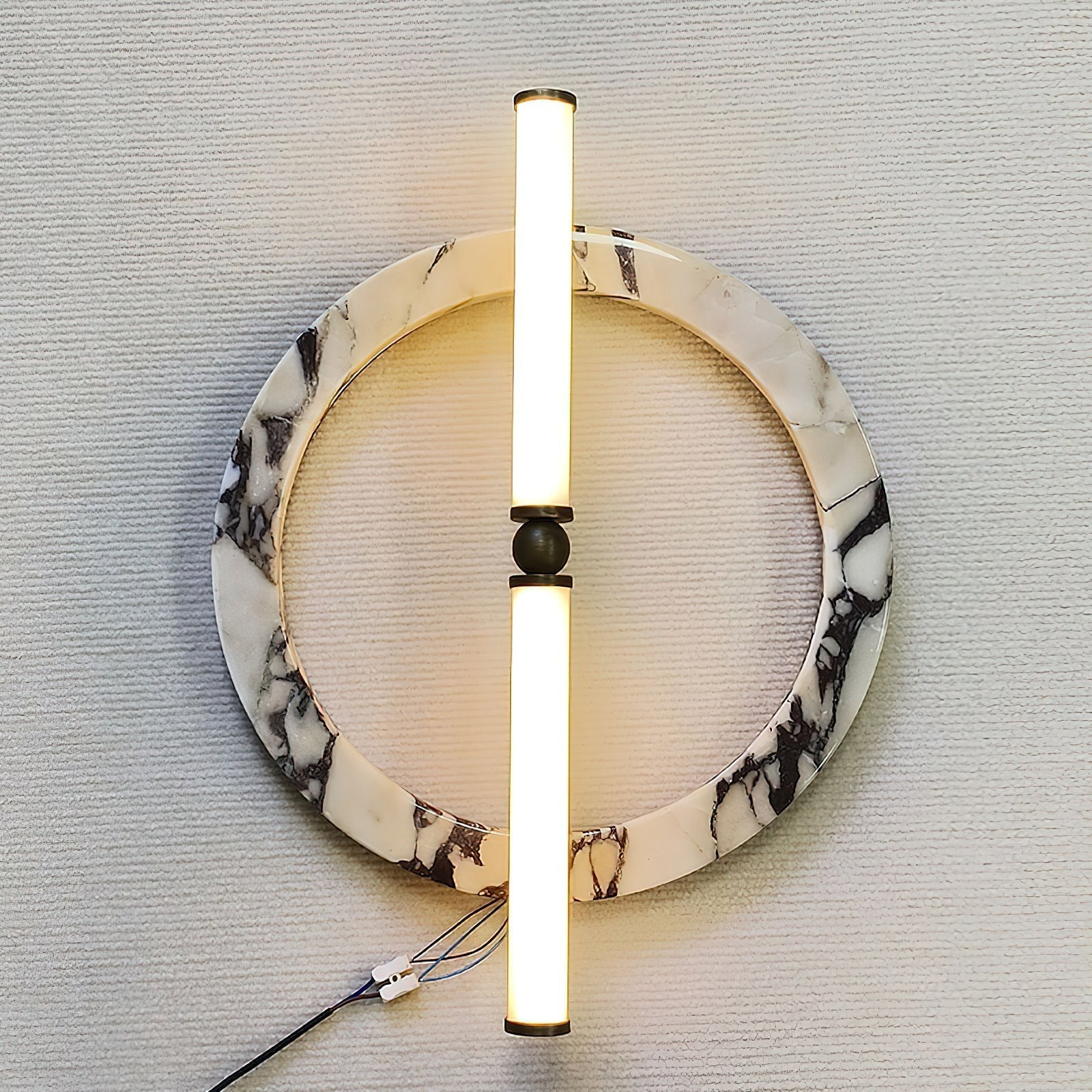 Miyal Wall Lamp