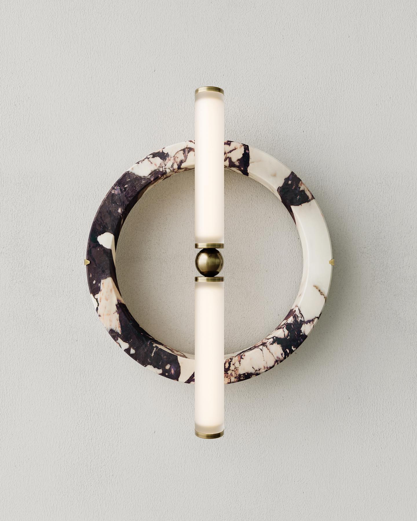 Miyal Wall Lamp
