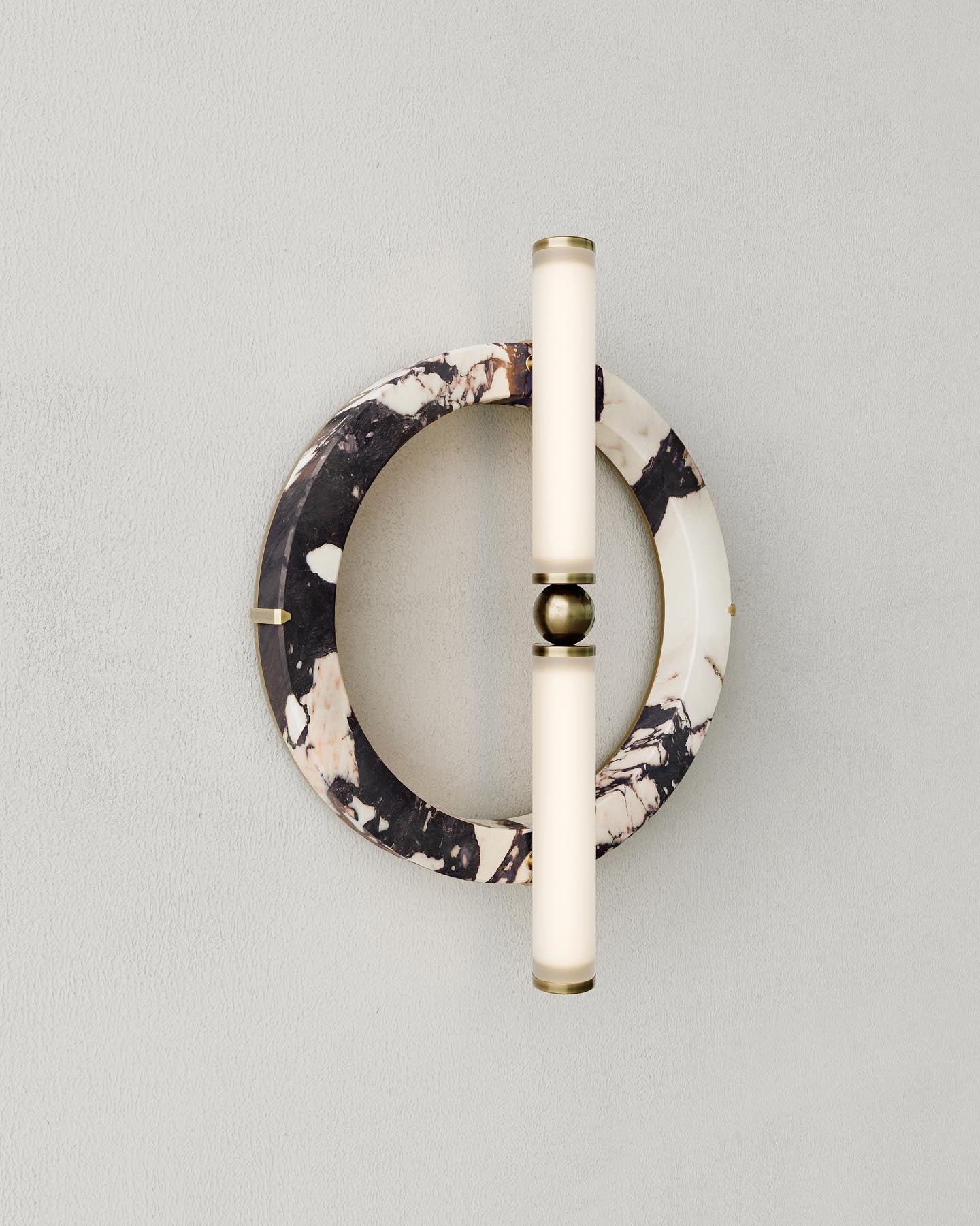 Miyal Wall Lamp