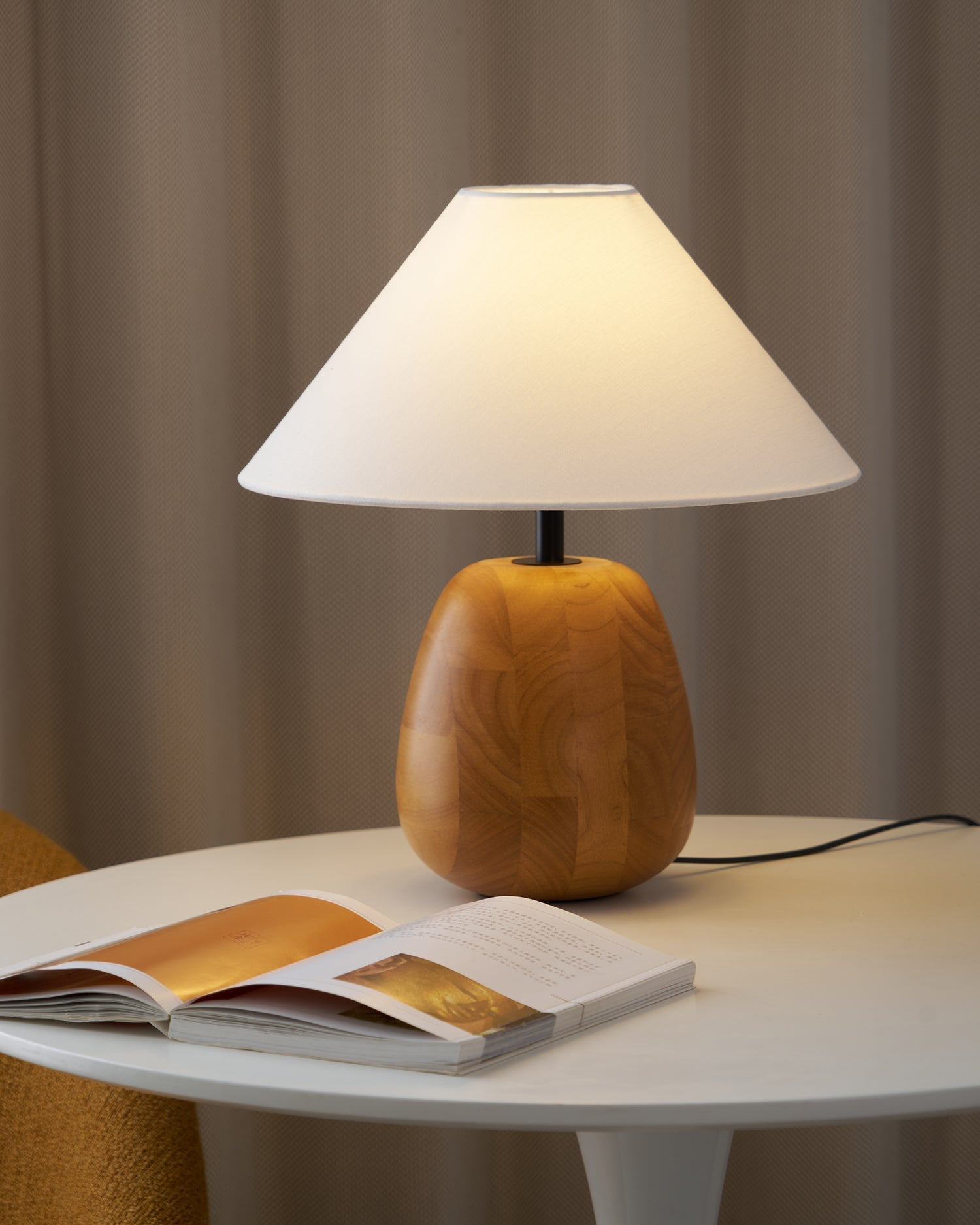 Syloraya Modern Wood Table Lamp
