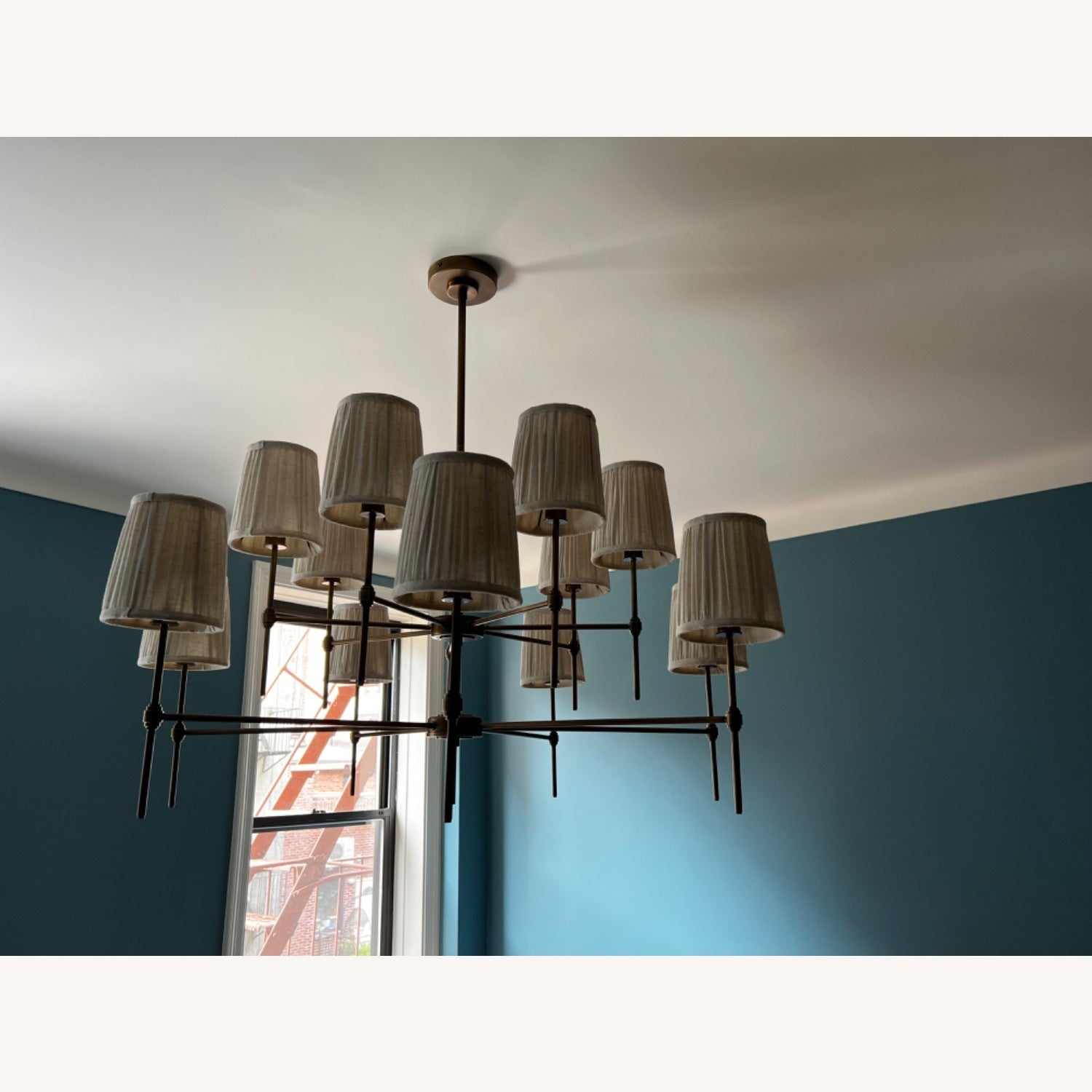 Sera Chandelier