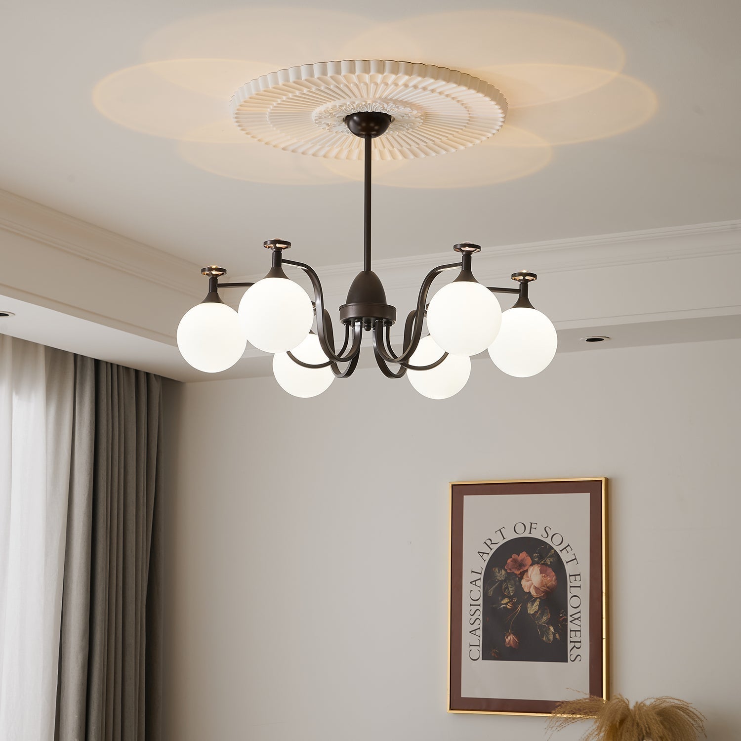 Zotheira Elegance Vintage Glass Chandelier