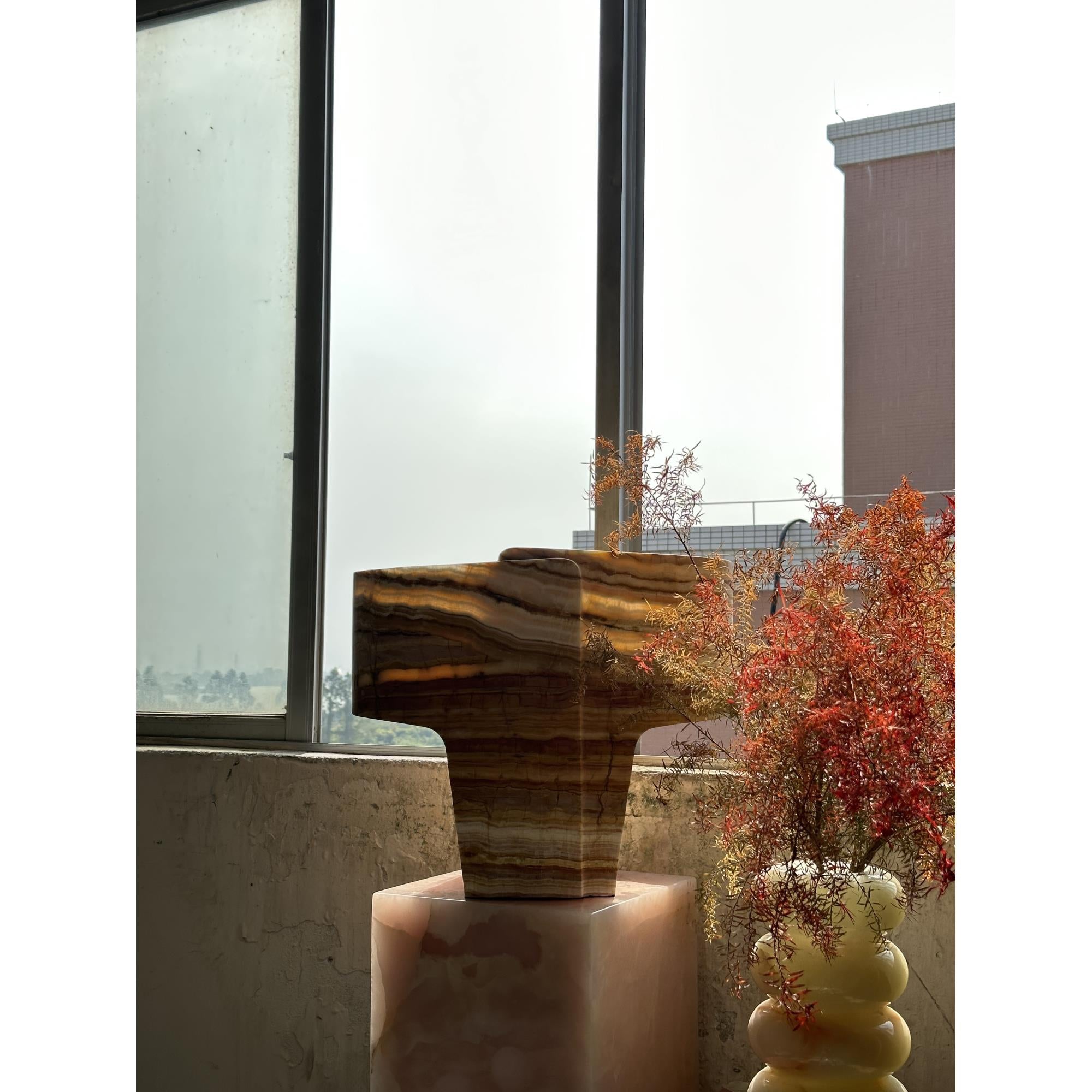 Siaria Texture Table Lamp