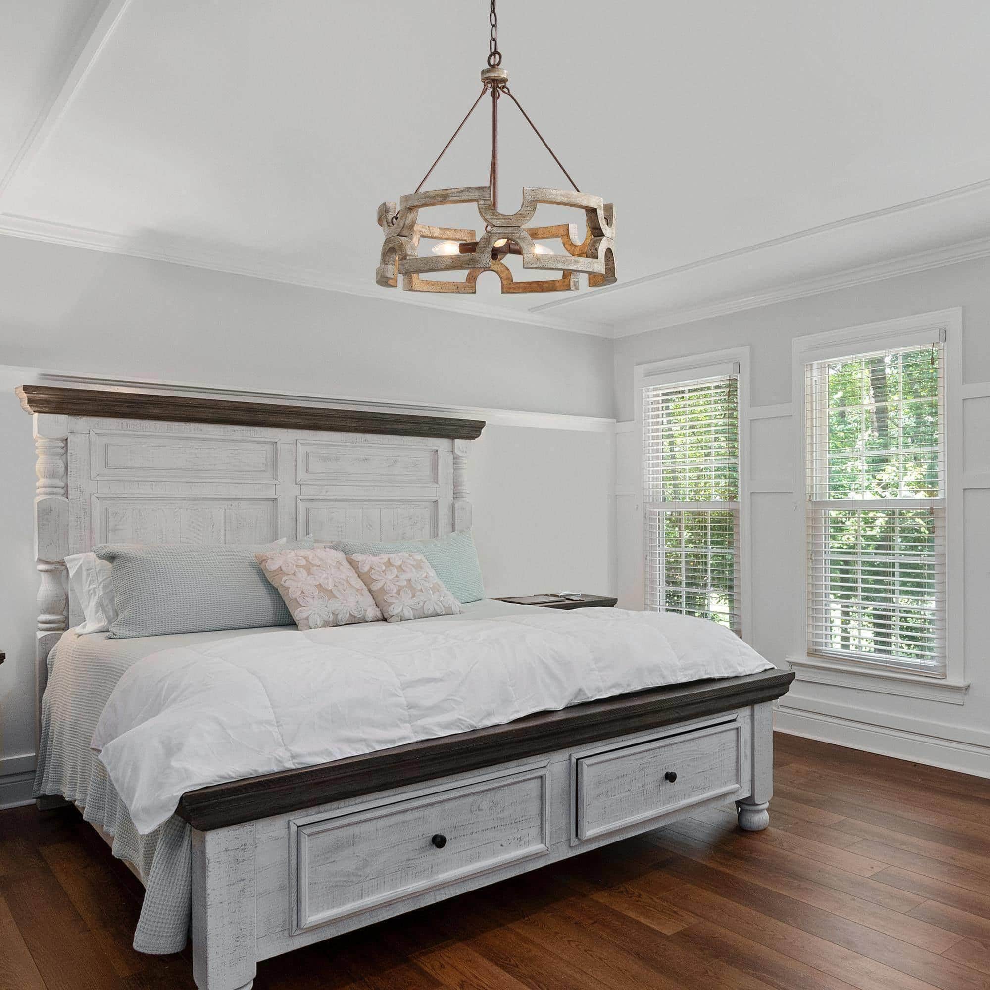 Havencourt Wood Chandelier