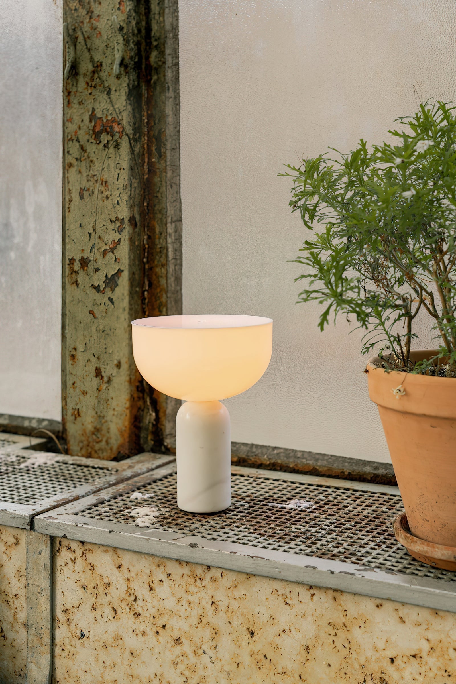 Lunabel Table Lamp