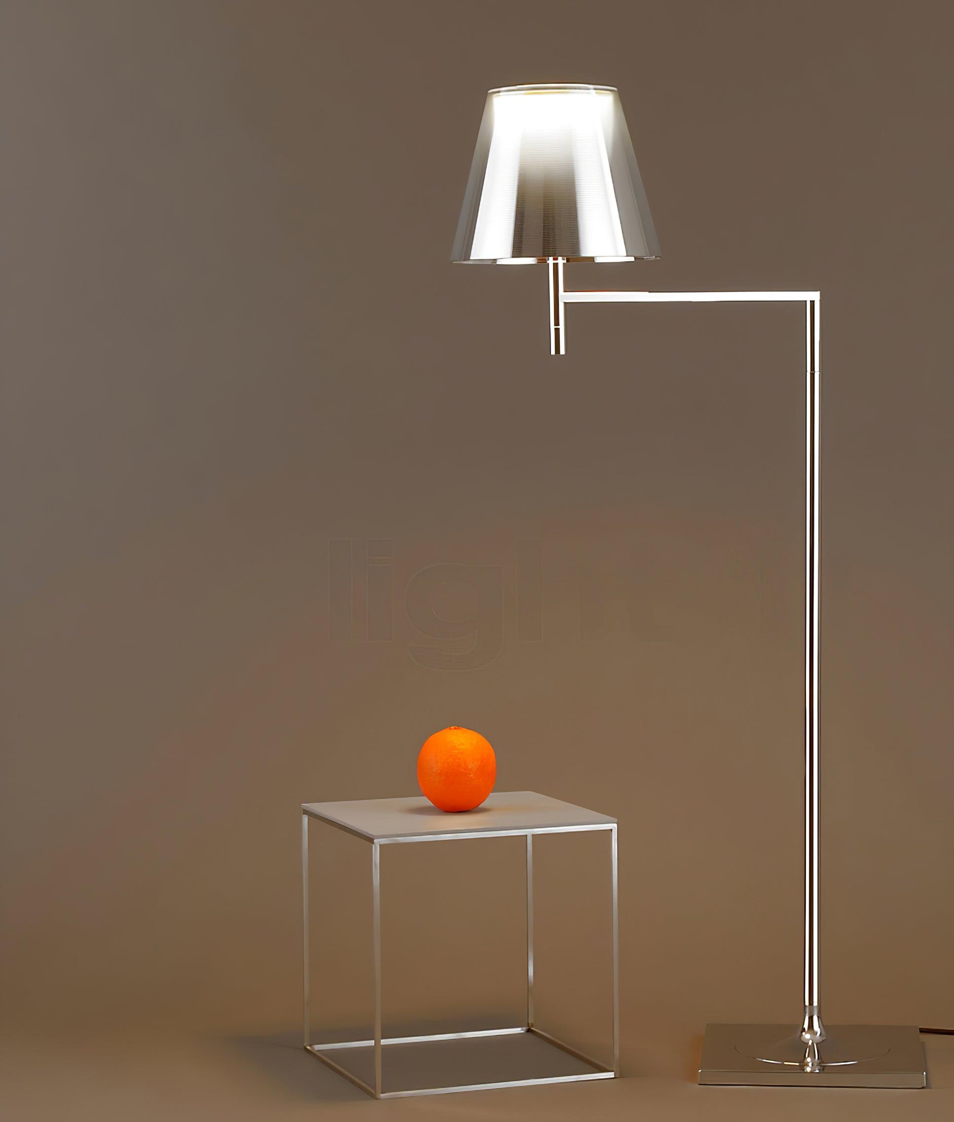 Aquris Minimalist Floor Lamp
