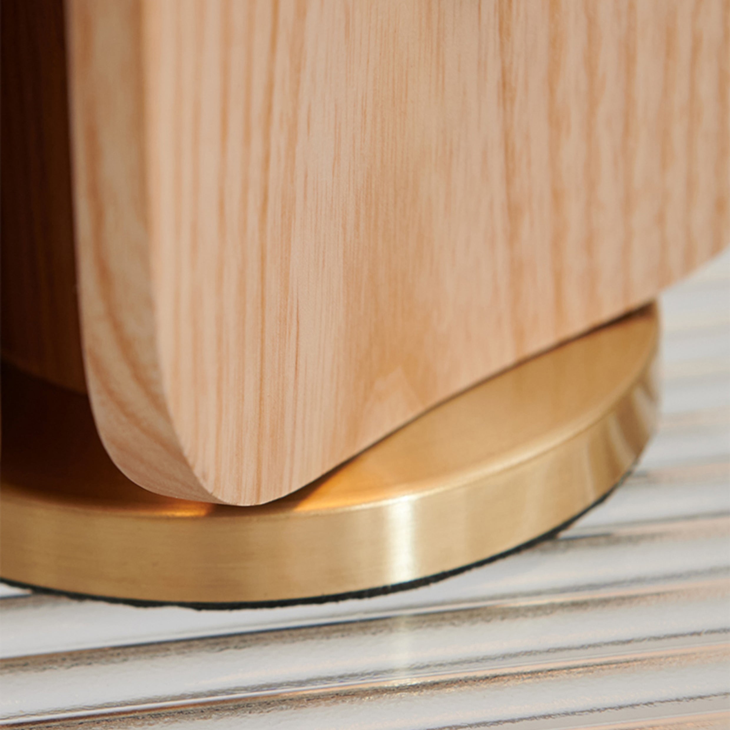 Arlovia Table Lamp