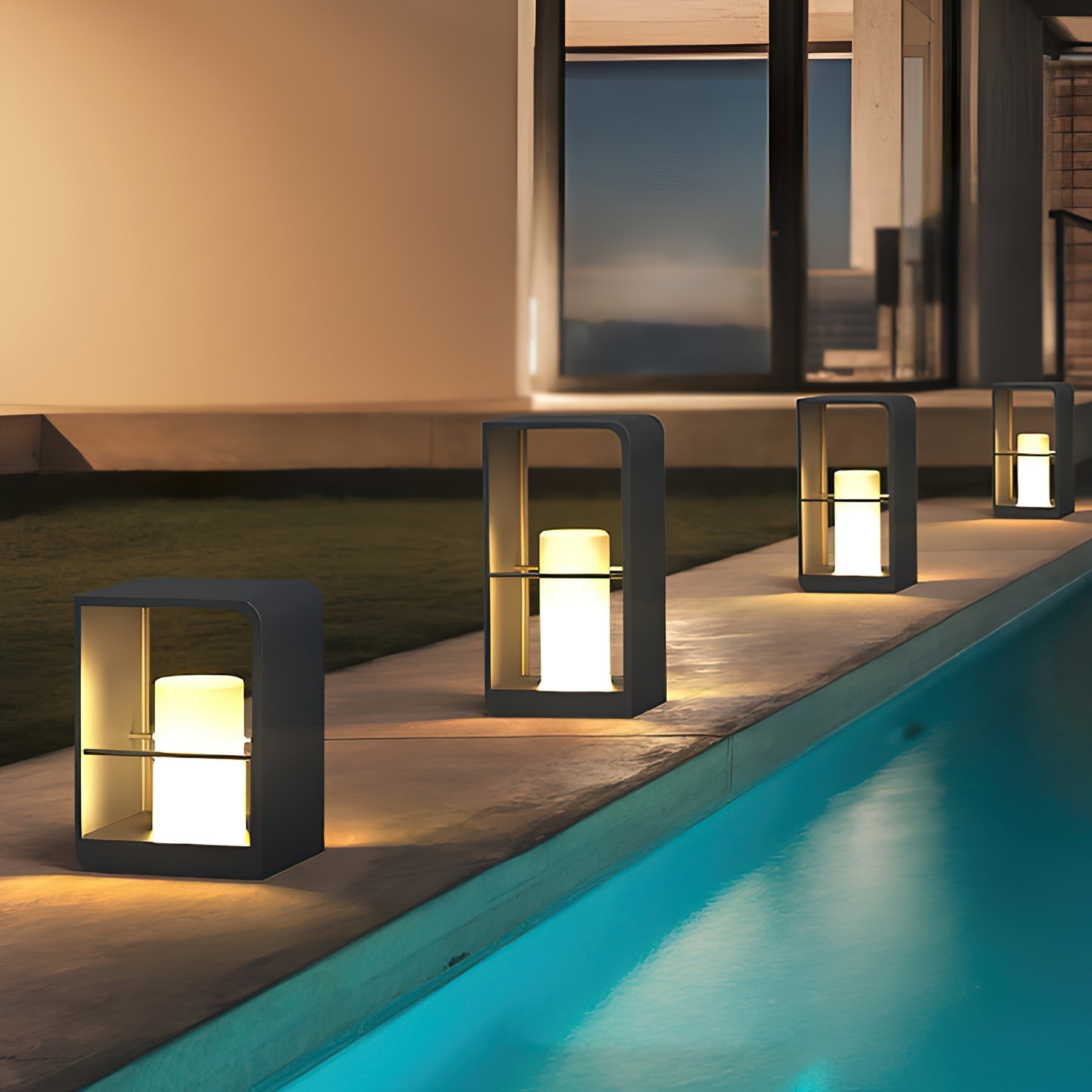 Reninian Minimalist Outdoor Light