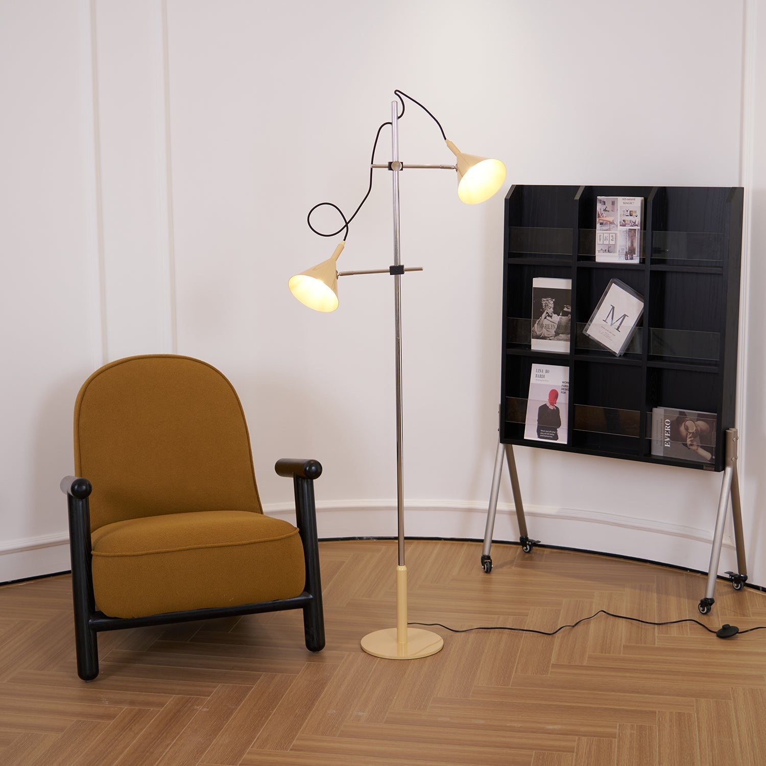 Elys Modern Floor Lamp