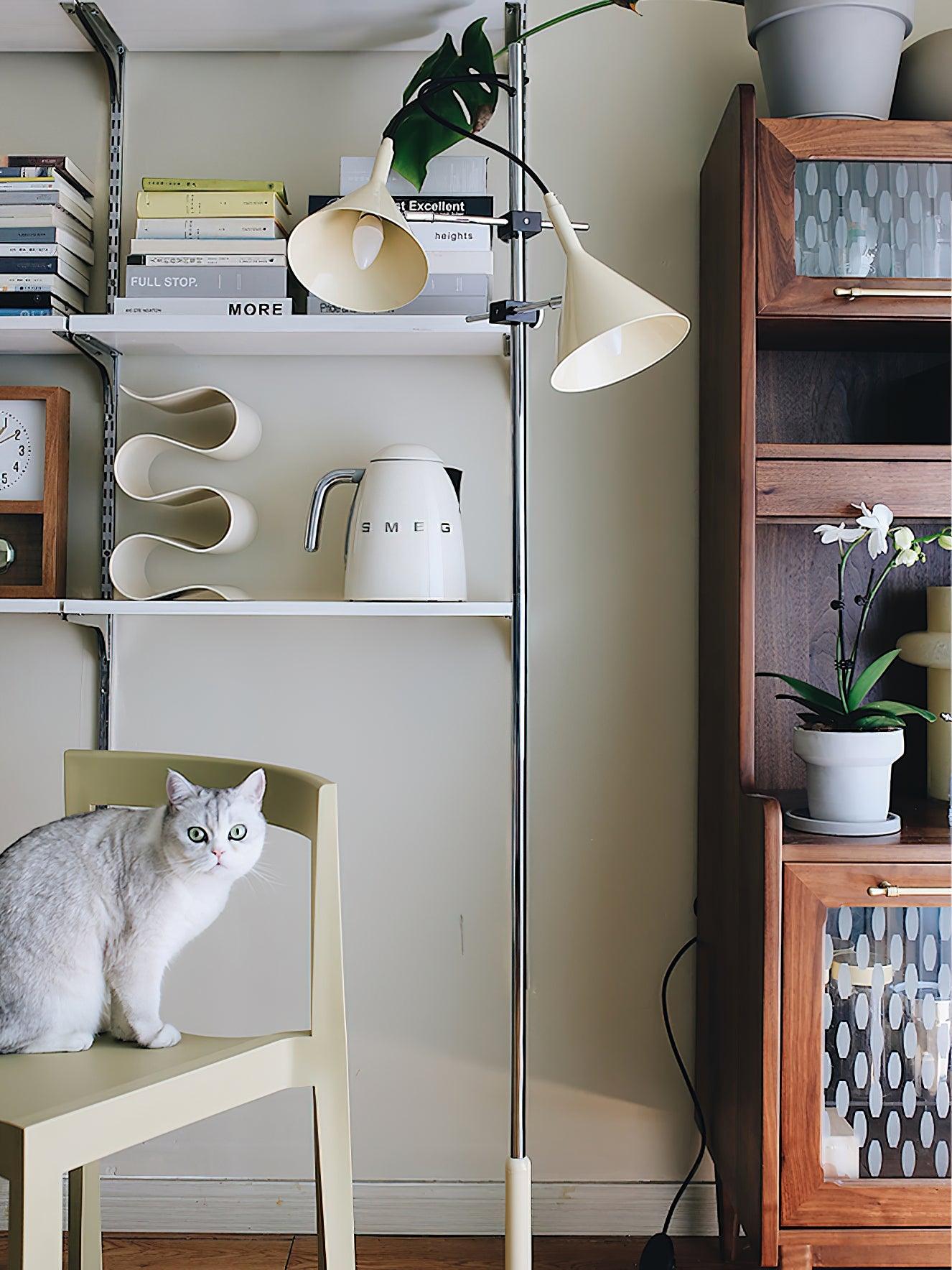Elys Modern Floor Lamp