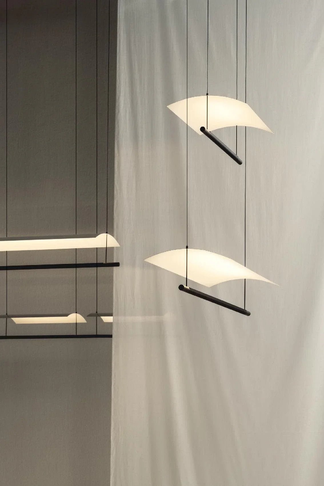 Stratos Linear Pendant Lamp