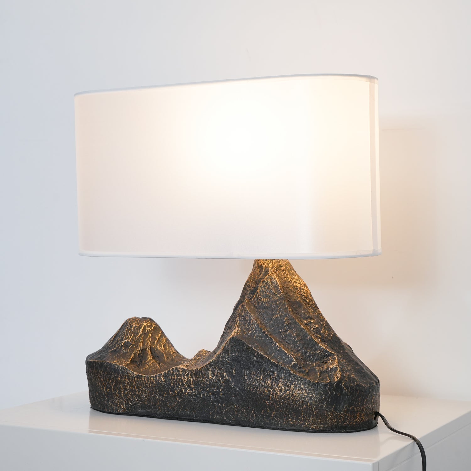 Della Natural Resin Table Lamp