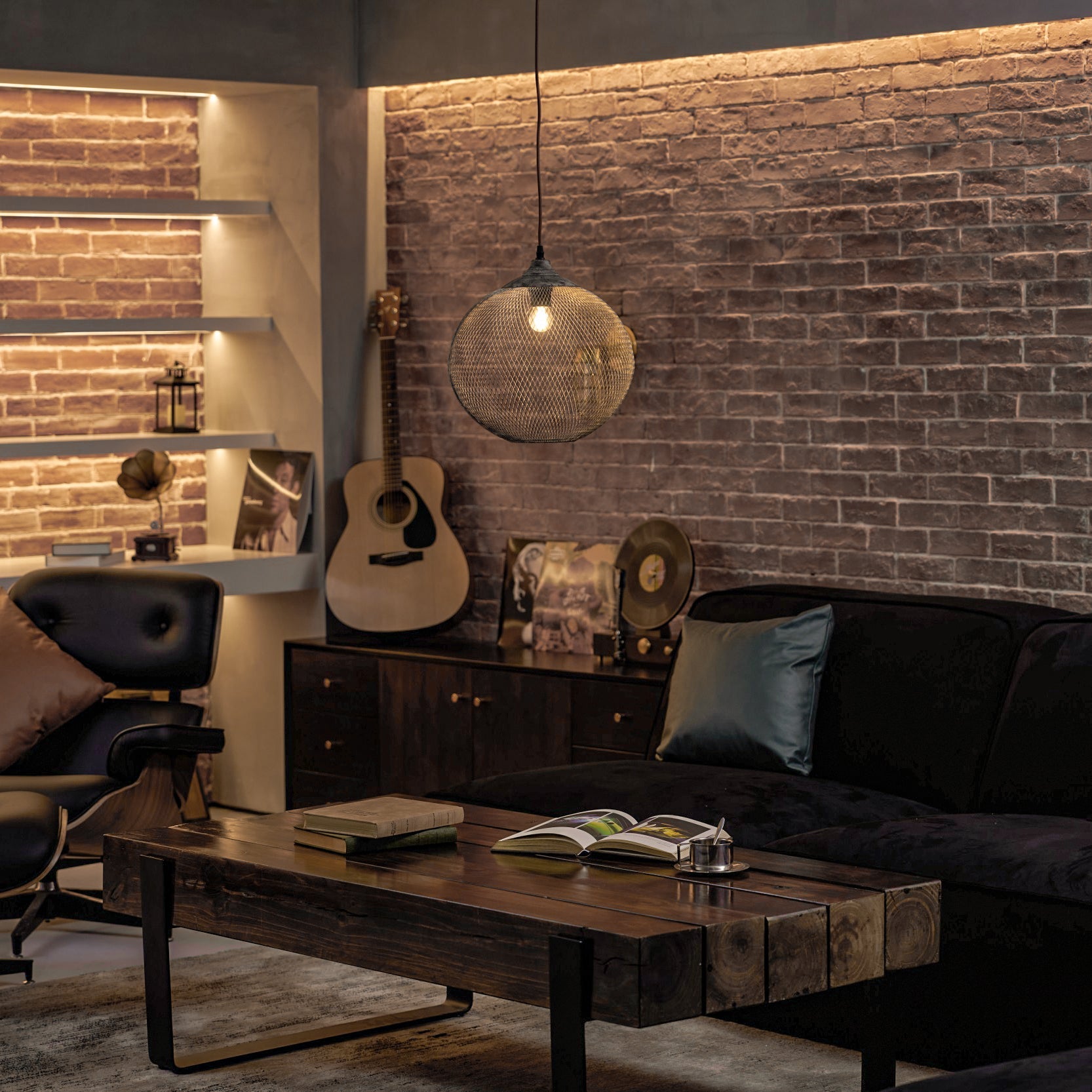 Wrencourt Mesh Pendant Light