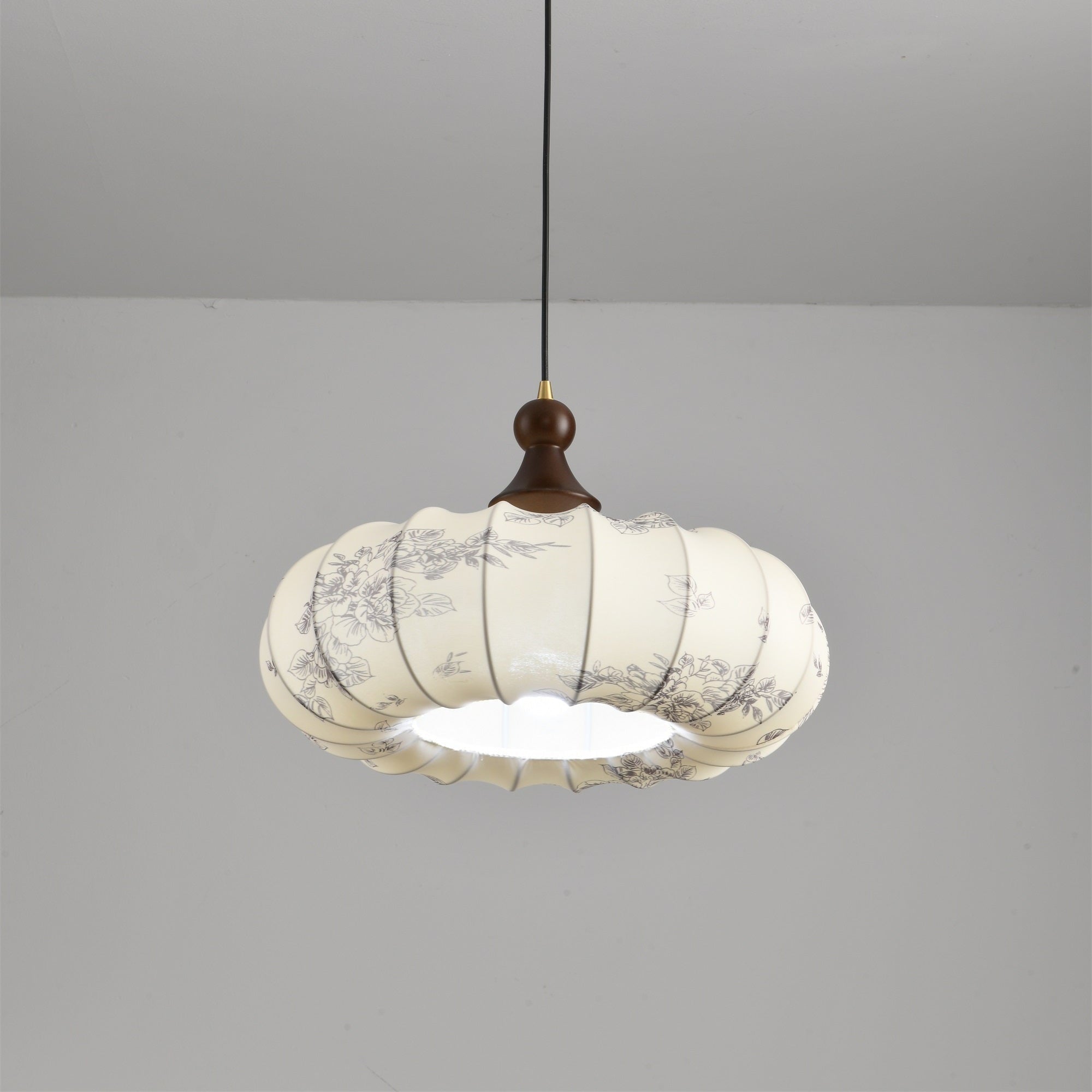 Rosalie Vintage Pendant Lamp - Neutral Decor