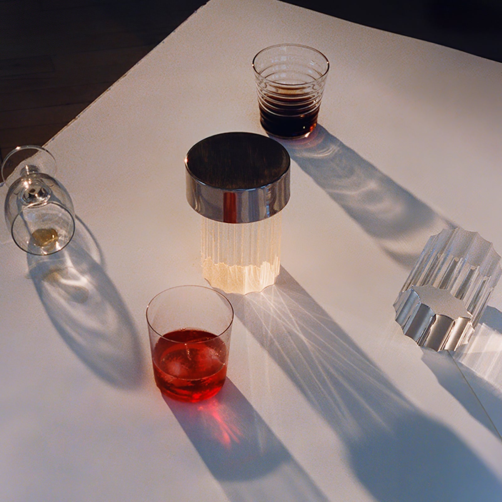 Pryden Minimalist Table Lamp