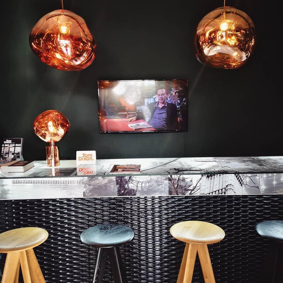 Velan Artistic Table Lamp