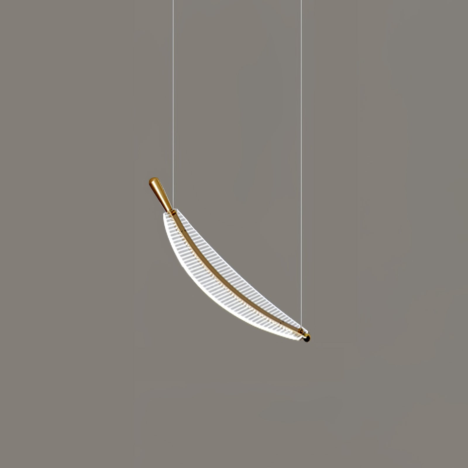 Kuo Chandelier Leaf Acrylic Gold Elegant Modern