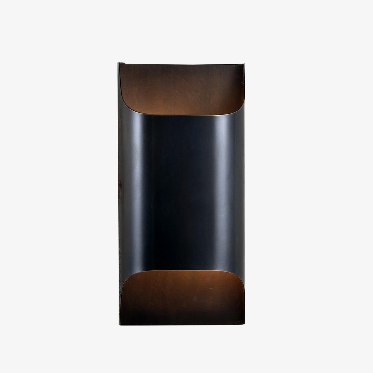 Hardy Nordic Art Brass Wall Lamp