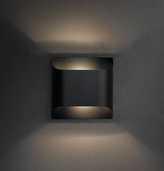 Hardy Nordic Art Brass Wall Lamp