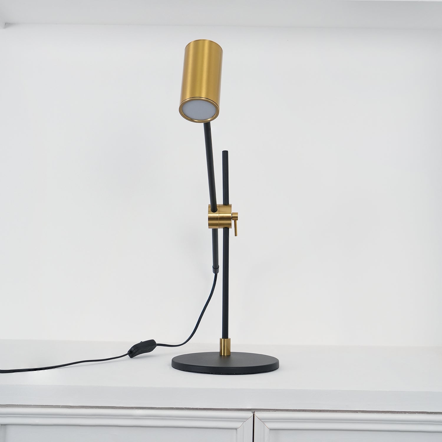 Suvior Table Lamp